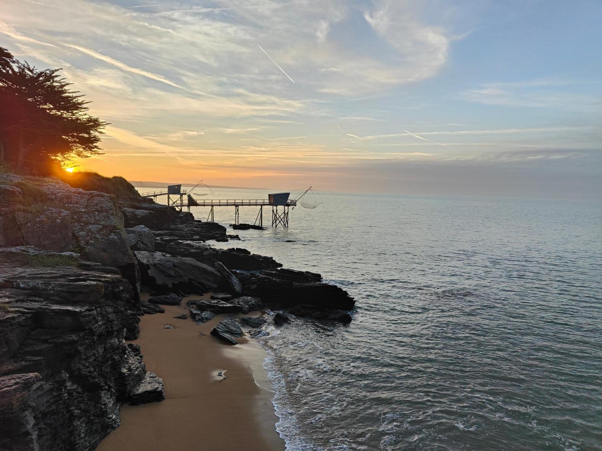 Pied A Terre En Bord De Mer Pornic Bagian luar foto